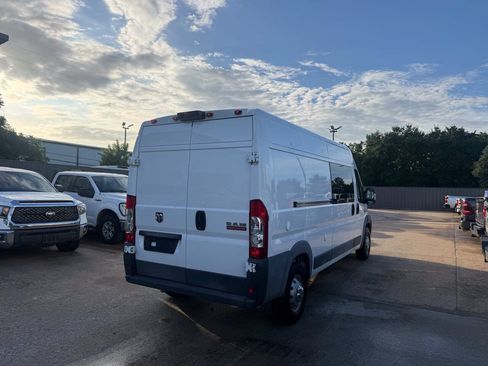 Used 2018 RAM ProMaster 3500 w/ Interior Convenience Group FWD image 5