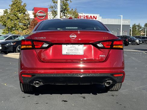 New 2025 Nissan Altima 2.5 SR w/ SR Premium Package image 6