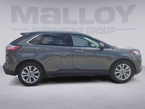 Used 2019 Ford Edge Titanium AWD/4WD image 6
