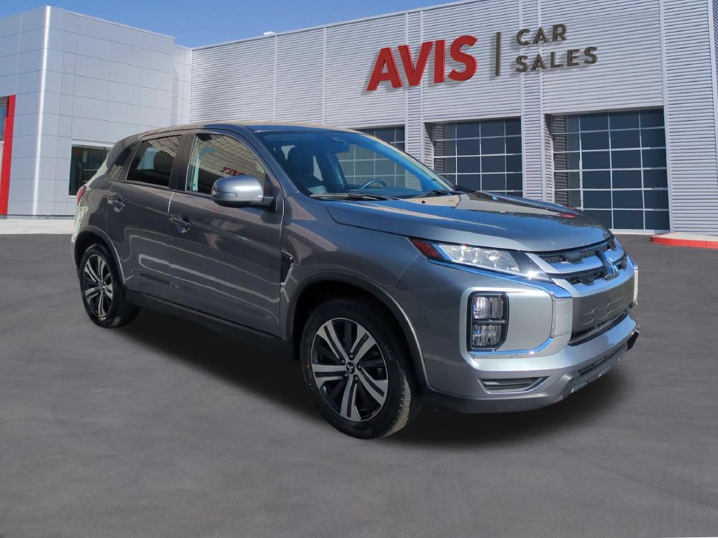 Used 2025 Mitsubishi Outlander Sport SE AWD/4WD image 3