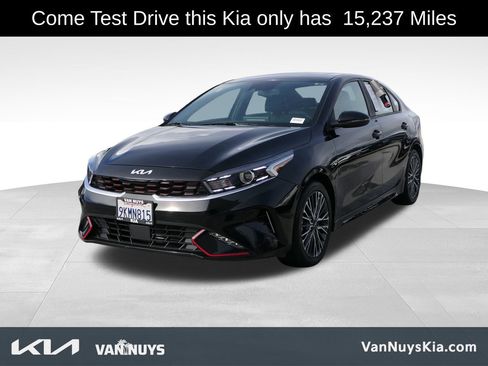 Used 2024 Kia Forte GT-Line w/ GT-Line Premium Package image 7