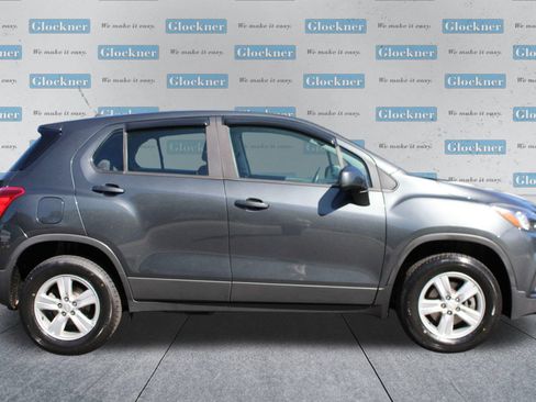 Used 2020 Chevrolet Trax LS AWD/4WD image 4