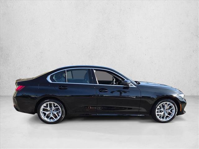 Used 2025 BMW 330i Sedan w/ Convenience Package RWD image 4