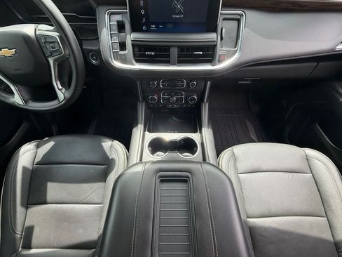 Used 2023 Chevrolet Tahoe Premier w/ Premium Package AWD/4WD image 12