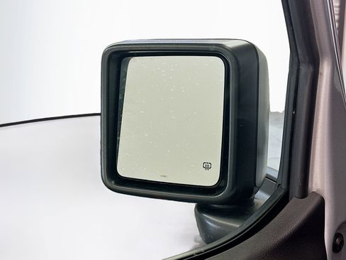Used 2023 Jeep Wrangler Unlimited w/ Cold Weather Group AWD/4WD image 16