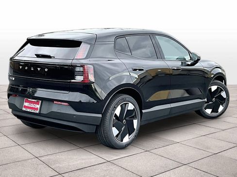 New 2026 Volvo EX30 Plus w/ Climate Package image 4