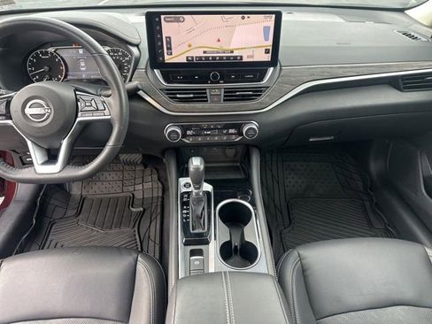 Used 2024 Nissan Altima 2.5 SL image 21