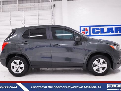 Used 2020 Chevrolet Trax LS w/ Tint and Cruise Package image 4