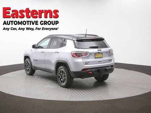 Used 2025 Jeep Compass Trailhawk w/ Trailer Tow Group AWD/4WD image 63