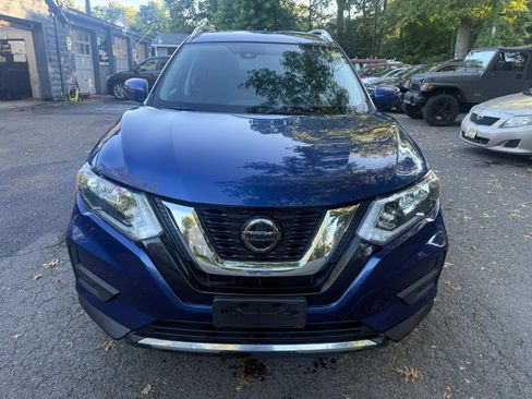 Used 2020 Nissan Rogue SV AWD/4WD image 2
