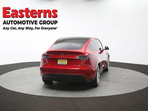 Used 2021 Tesla Model Y Long Range AWD/4WD image 33