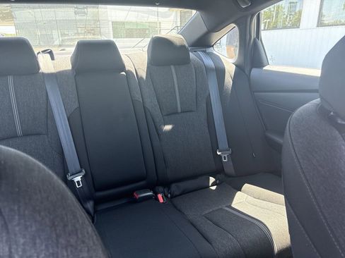 Used 2023 Honda Accord Sport image 11