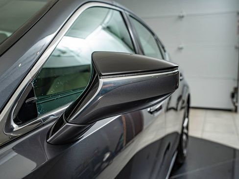 Used 2019 Lexus ES 350 w/ Premium Package FWD image 9