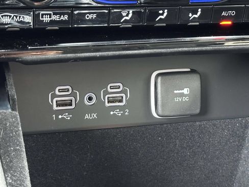 Used 2022 Jeep Grand Cherokee Limited RWD image 21
