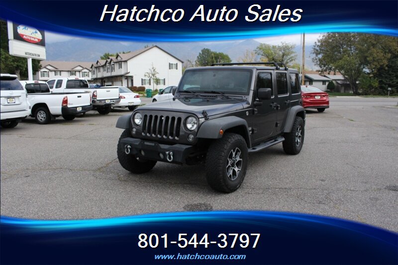Used 2017 Jeep Wrangler Unlimited Sport w/ Connectivity Group AWD/4WD image 1
