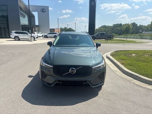 Used 2026 Volvo XC60 B5 Plus w/ Protection Package Premier AWD/4WD image 4