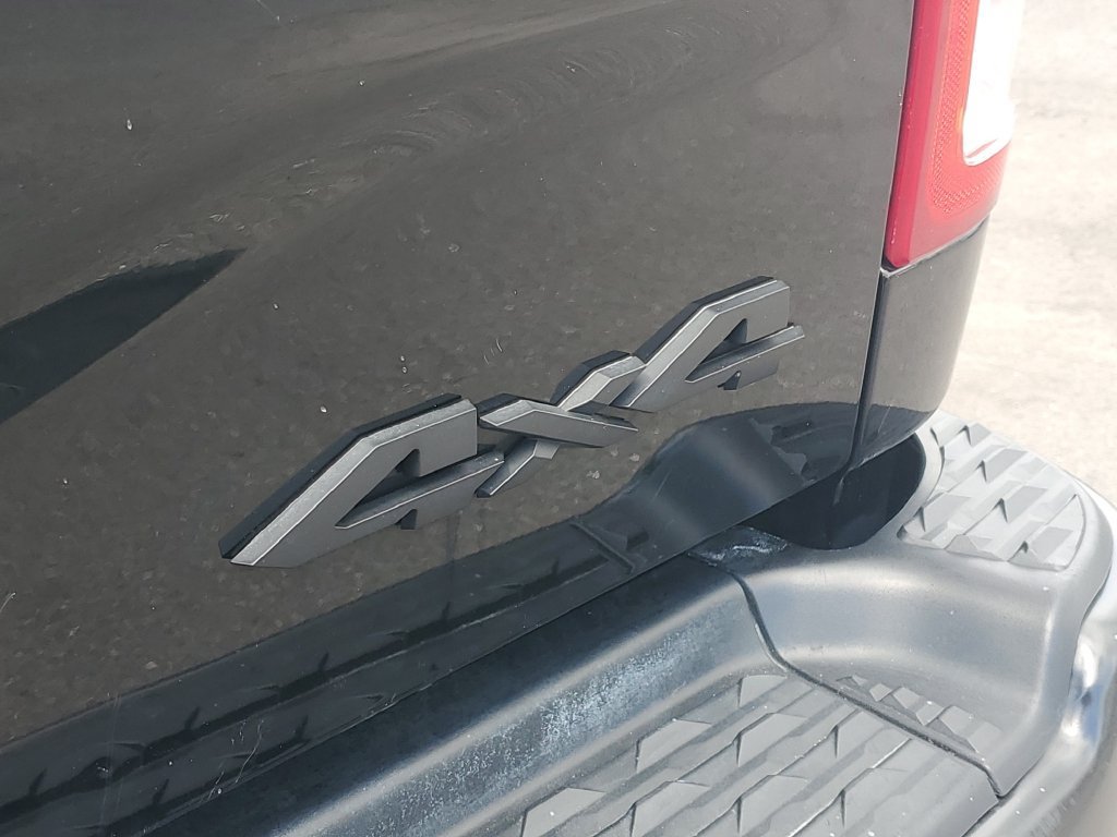 Used 2024 RAM 3500 Tradesman AWD/4WD image 17