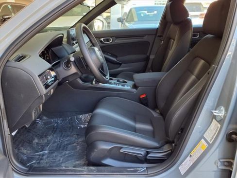 New 2025 Honda Civic Sport image 9