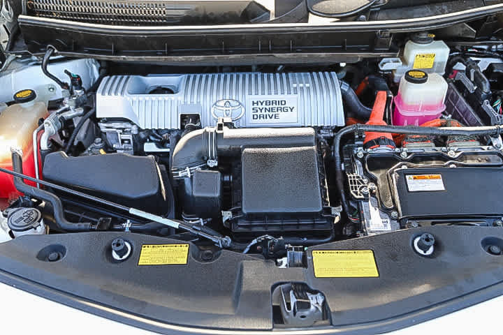 Used 2013 Toyota Prius V Five FWD image 25