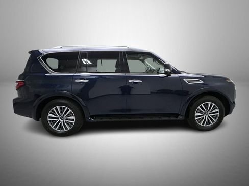 Used 2024 Nissan Armada SL w/ Cargo Package image 4