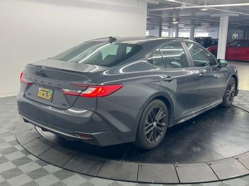 Used 2025 Toyota Camry SE w/ Multimedia Upgrade Package image 3