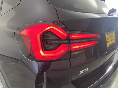 Used 2022 BMW X3 M40i w/ Premium Package image 27