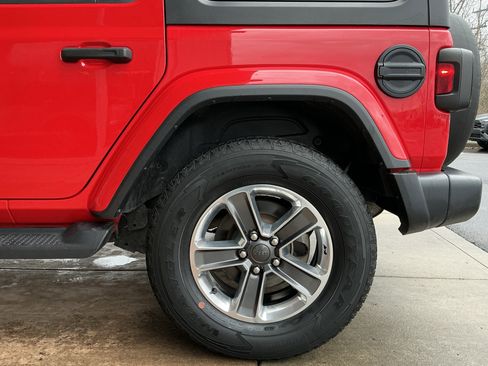 Used 2021 Jeep Wrangler Unlimited Sahara image 23