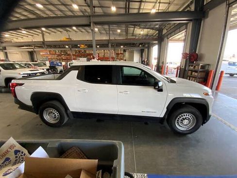 Used 2024 Chevrolet Silverado EV W/T AWD/4WD image 2