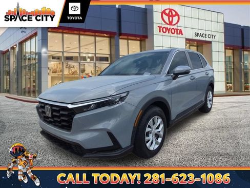 Used 2024 Honda CR-V LX image 1