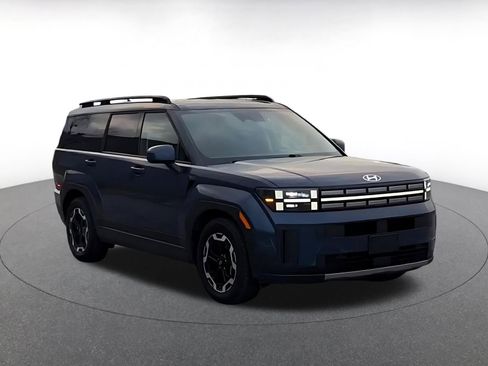 Used 2025 Hyundai Santa Fe SEL image 3