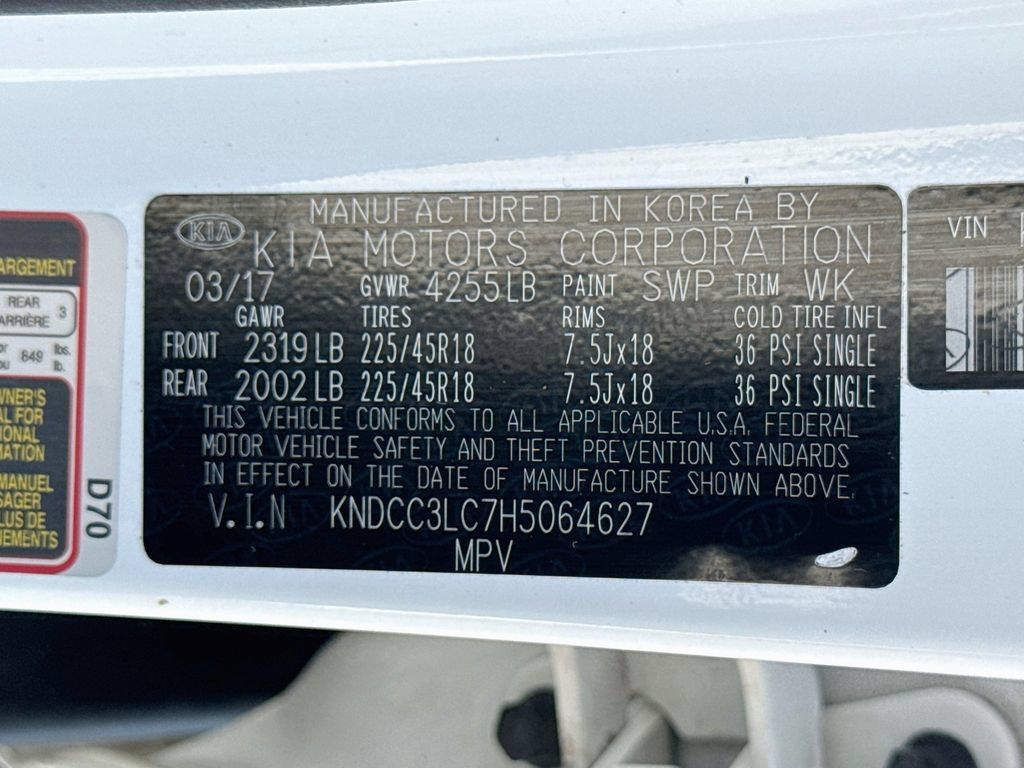 Used 2017 Kia Niro FWD image 33