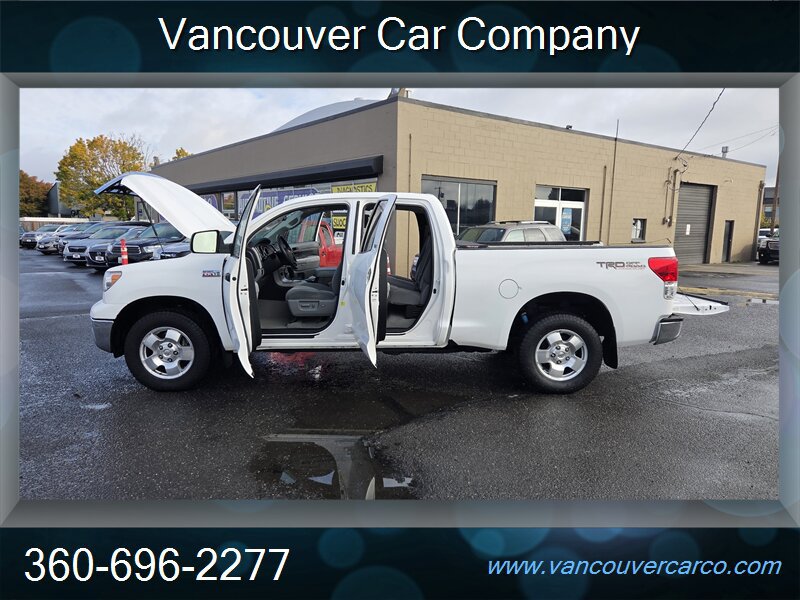 Used 2011 Toyota Tundra 4x4 Double Cab image 12