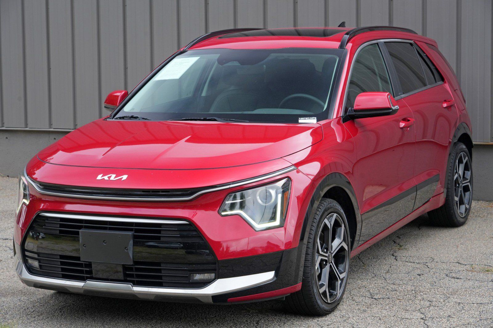 Used 2024 Kia Niro EX Touring FWD image 45
