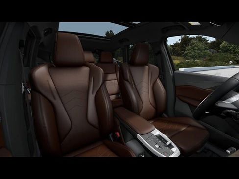 Used 2025 BMW X1 xDrive28i w/ Convenience Package image 12