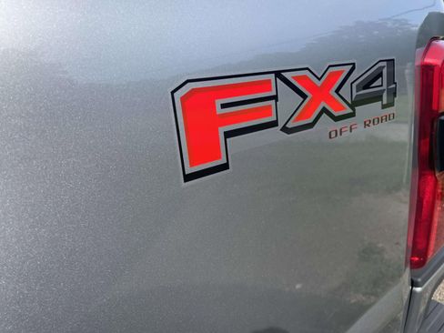 Used 2024 Ford F250 XL w/ STX Appearance Package AWD/4WD image 6