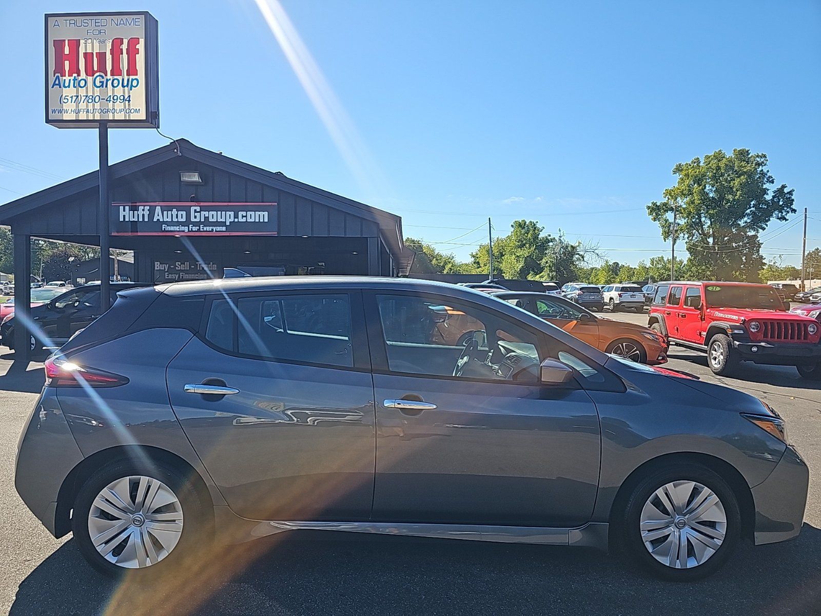Used 2025 Nissan Leaf S FWD image 2