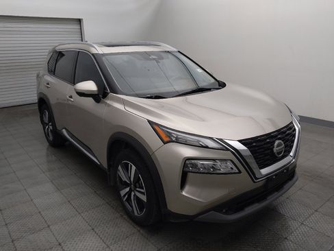 Used 2021 Nissan Rogue SL FWD image 13