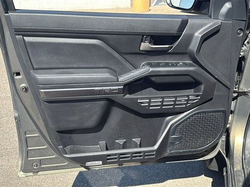 Used 2024 Toyota Tacoma TRD Off-Road image 8