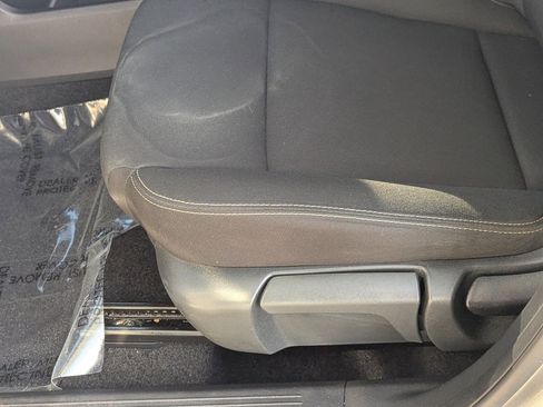 Certified 2023 Nissan Rogue S image 18