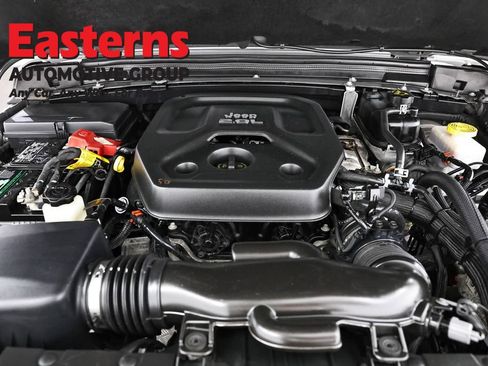 Used 2021 Jeep Wrangler Unlimited Sport AWD/4WD image 7