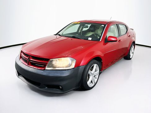 Used 2013 Dodge Avenger SXT w/ Rallye Appearance Group FWD image 3