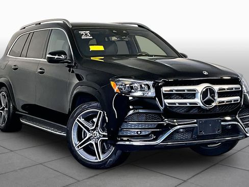 Used 2023 Mercedes-Benz GLS 580 4MATIC image 3