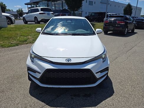 Used 2024 Toyota Corolla SE FWD image 12