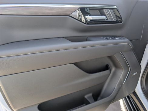 New 2026 Chevrolet Tahoe Premier w/ Sun And Tow Package image 29