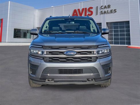 Used 2023 Ford Expedition Max XLT image 10