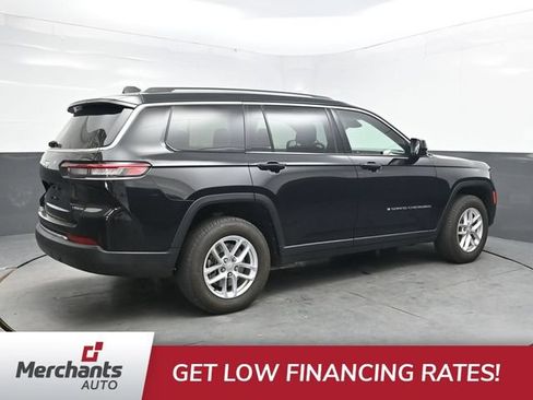 Used 2022 Jeep Grand Cherokee L Laredo w/ Luxury Tech Group I AWD/4WD image 8