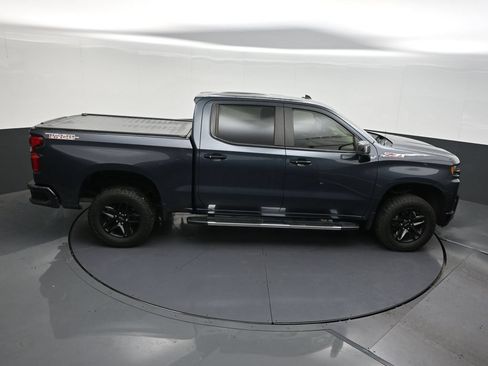 Used 2019 Chevrolet Silverado 1500 LT Trail Boss AWD/4WD image 16