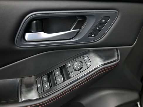 New 2026 Nissan Rogue Rock Creek image 6