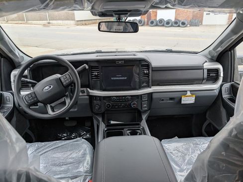 New 2026 Ford F250 XLT w/ XLT Premium Package AWD/4WD image 29