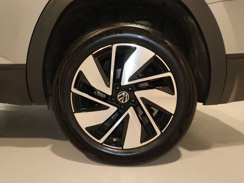 Used 2026 Volkswagen Atlas SE AWD/4WD image 33